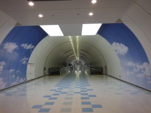 成田空港地下通路