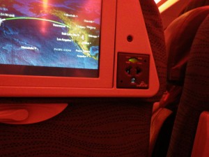 機内コンセント